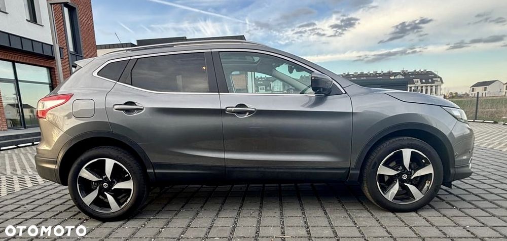 Nissan Qashqai 1.2 DIG-T N-Connecta - 12