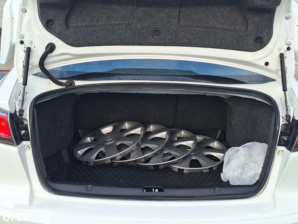 Mitsubishi Lancer 1.6 - 14