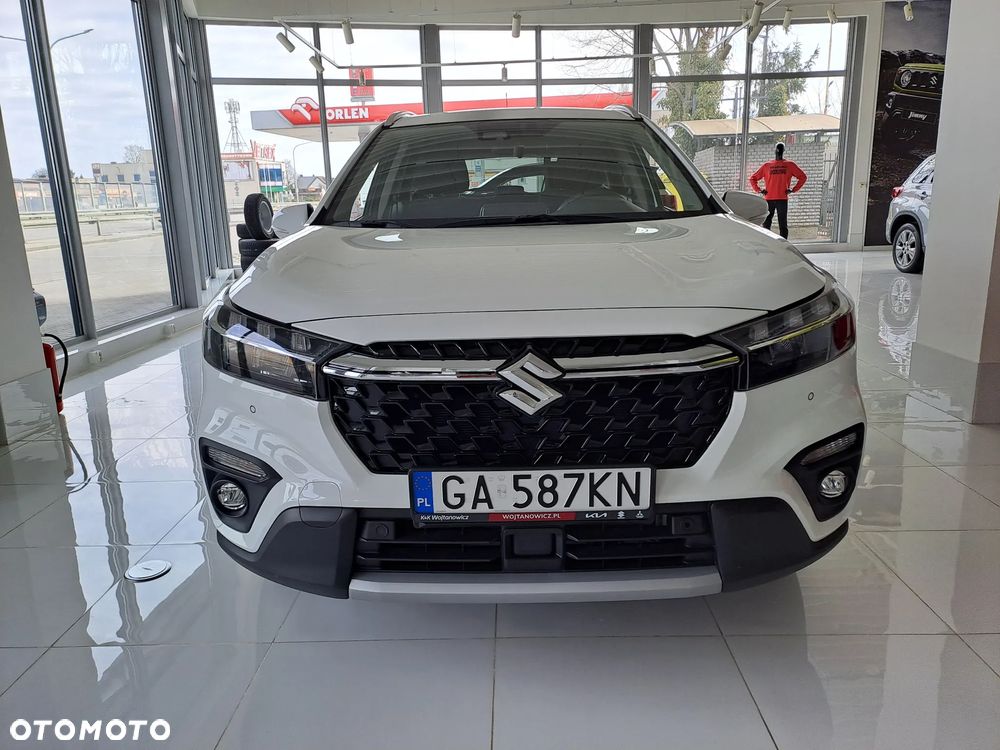 Suzuki SX4 S-Cross 1.5 DualJet Hybrid Premium AGS - 2