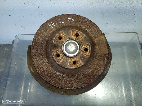 Manga De Eixo Tras Direito Peugeot 407 Sw (6E_)