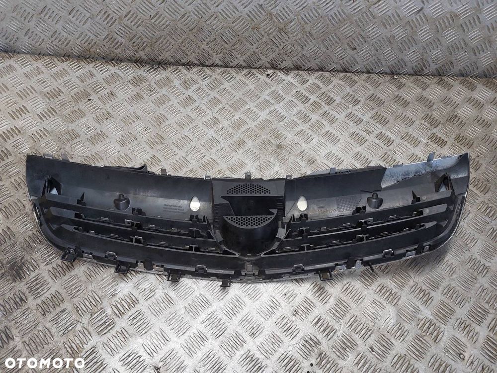 GRILL ATRAPA EMBLEMAT CHROM OPEL ZAFIRA B II LIFT - 4