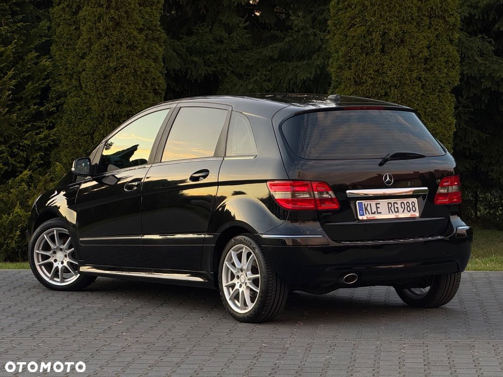 Mercedes-Benz Klasa B 180 BlueEFFICIENCY SPORT EDITION - 3