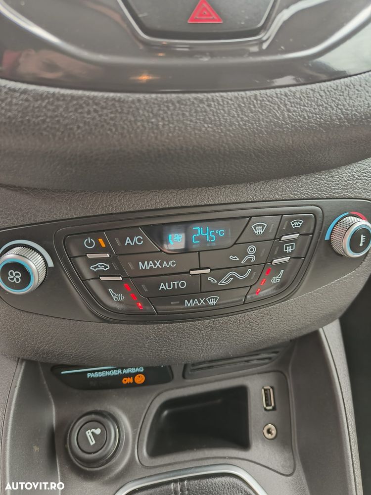 Ford Tourneo Courier - 7