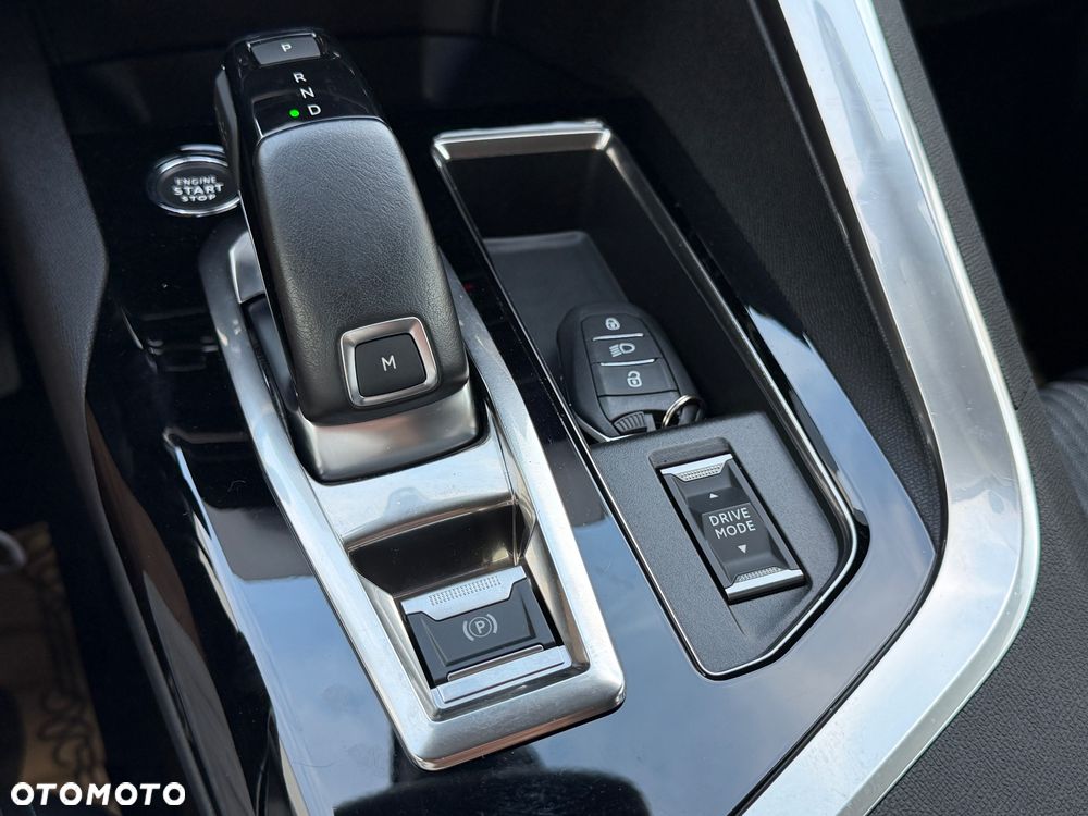 Peugeot 3008 BlueHDi 130 Stop & Start EAT8 Allure - 8