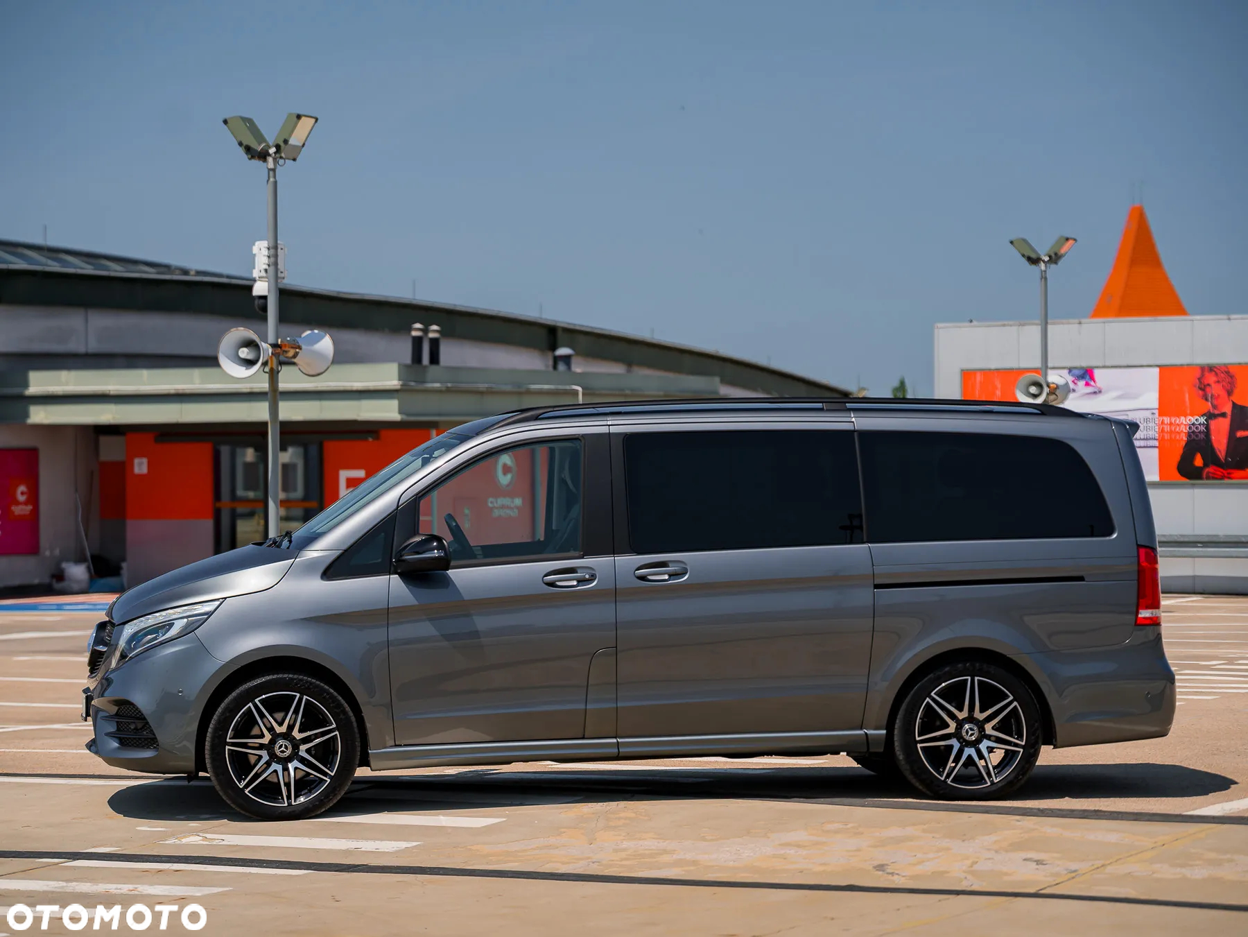 Mercedes-Benz Klasa V 300 d 4-Matic Exclusive 9G-Tronic (d³ugi) - 6