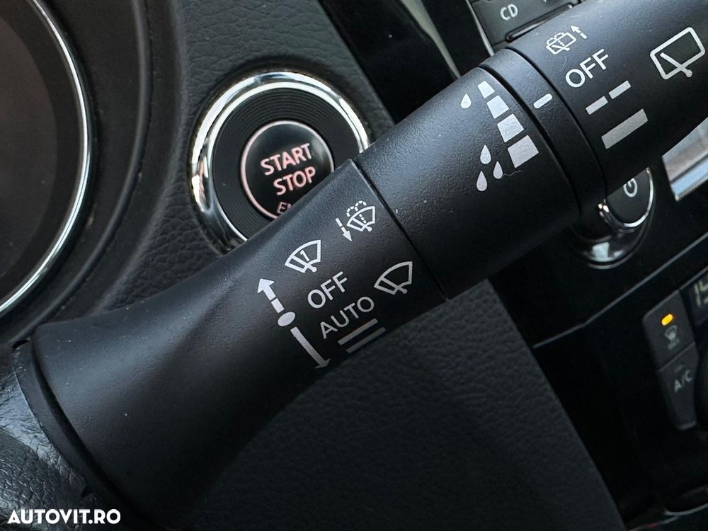 Nissan Qashqai 1.6 DCI TEKNA+ - 25