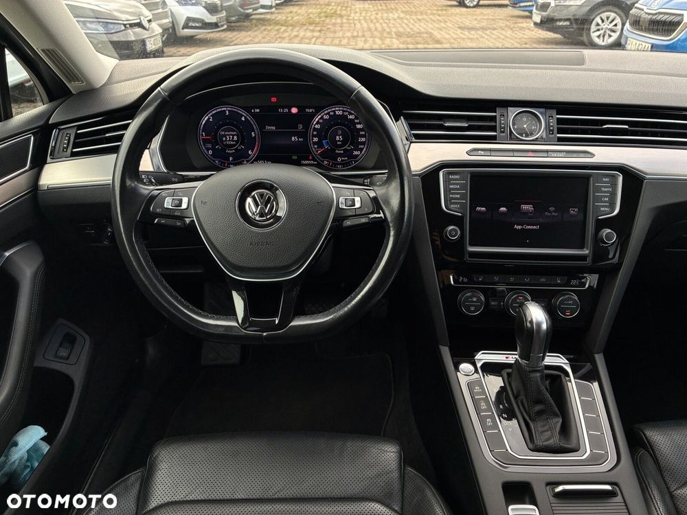 Volkswagen Passat Variant 2.0 TDI Bi-Turbo BMT 4Mot Highline DSG - 12