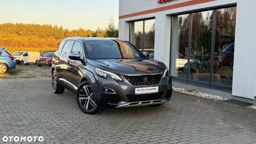 Peugeot 5008 - 5
