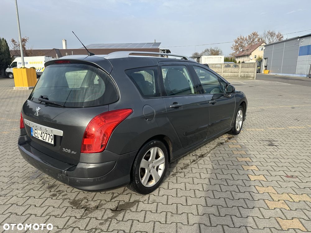 Peugeot 308 - 4