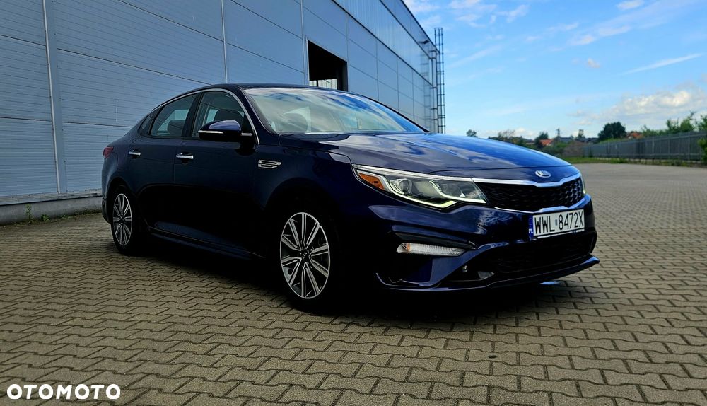 Kia Optima - 1
