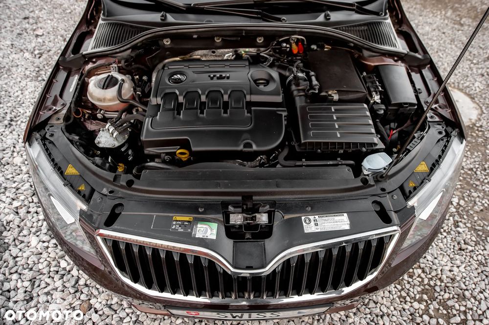 Skoda Octavia 2.0 TDI 4x4 Elegance DSG - 15