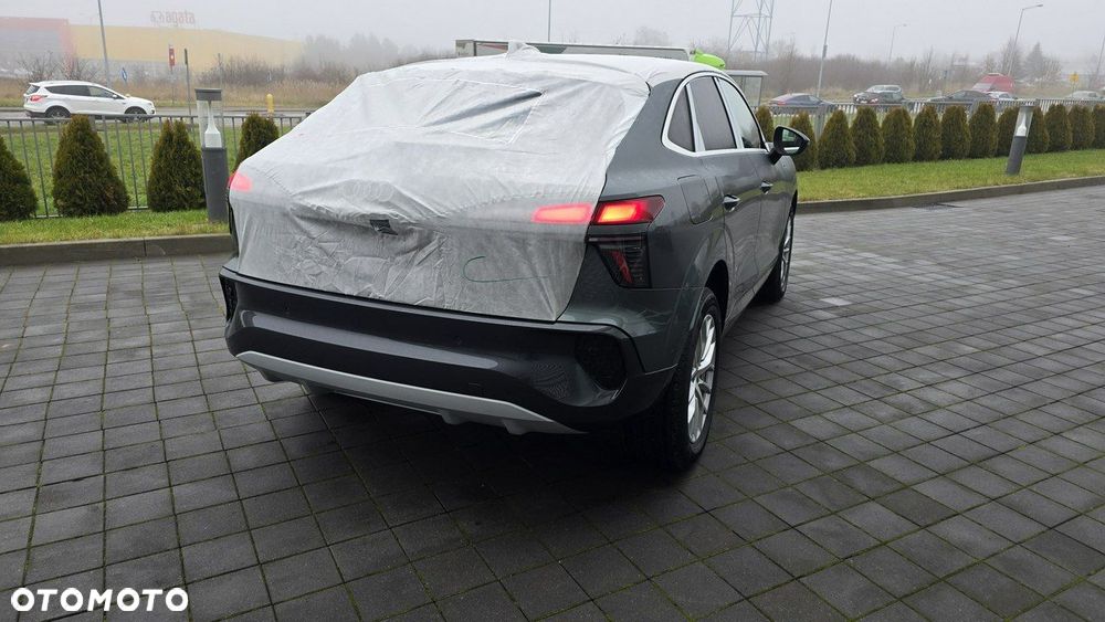 Audi Q3 Sportback - 6