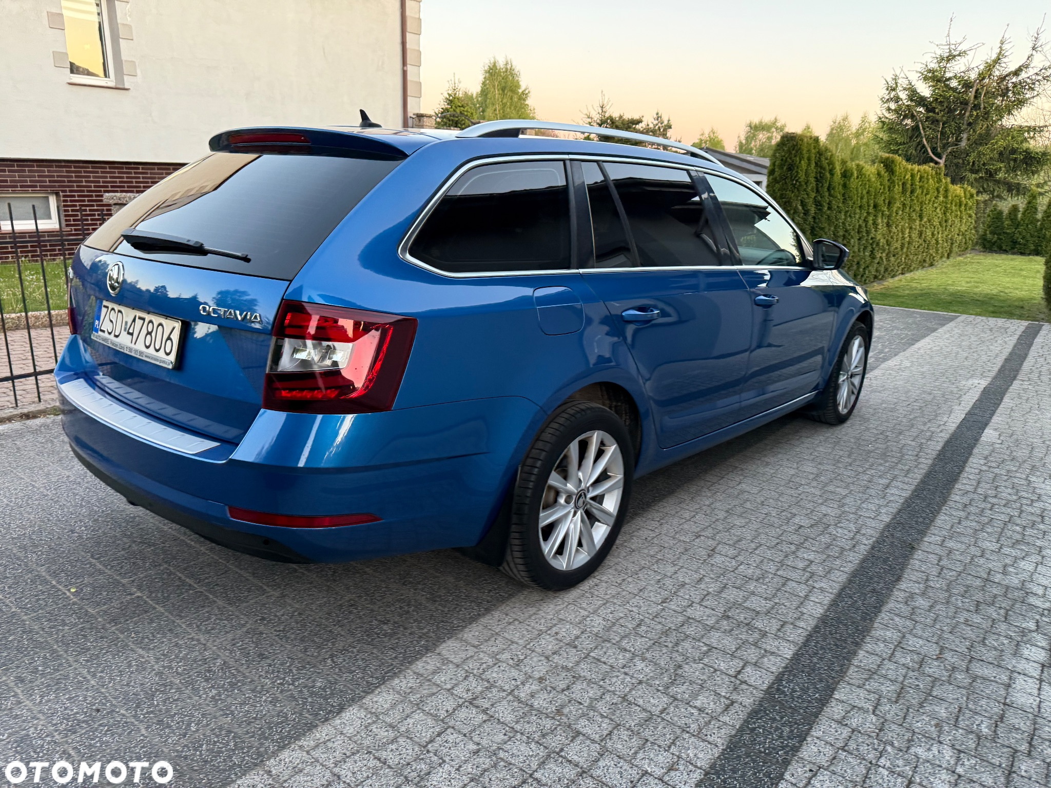Skoda Octavia 2.0 TSI Ambition DSG - 23