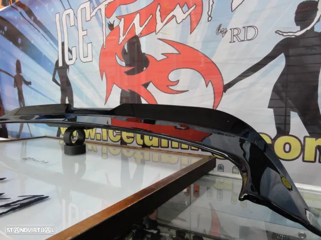 Aileron / lip / spoiler traseiro em preto piano brilhante em plástico ABS para VW Golf 7 / 7.5 3D 5D hatchback 2012-2020 - 6