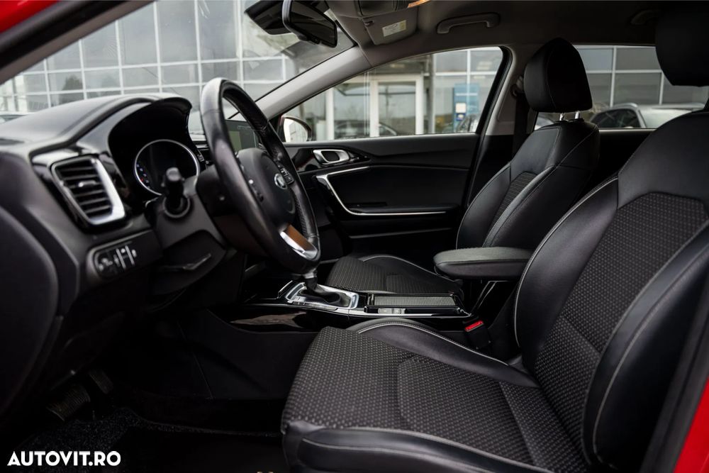 Kia Ceed 1.6 CRDi DCT GT Line - 12