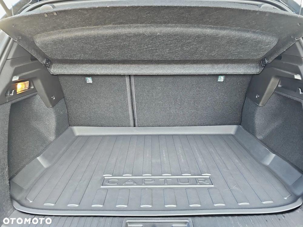 Renault Captur - 29
