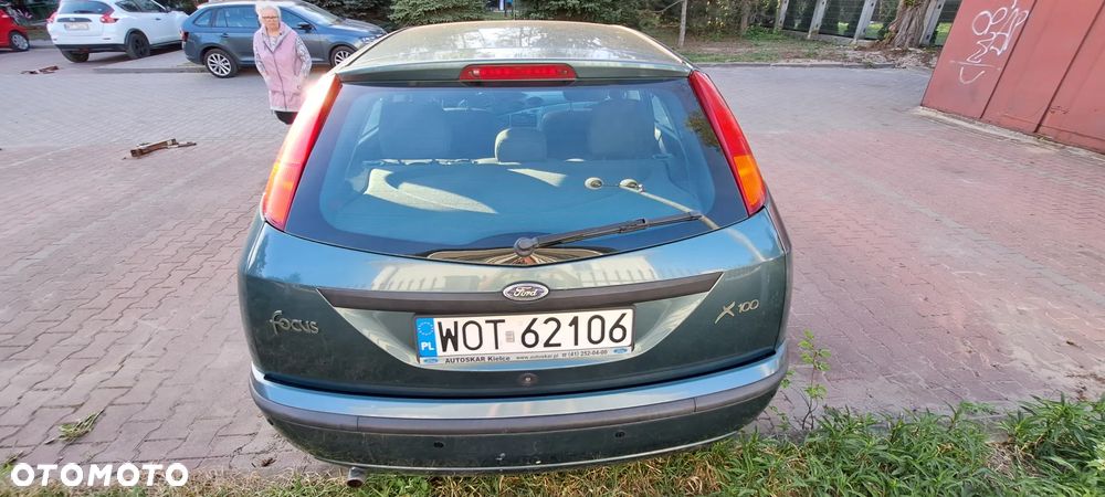 Ford Focus 1.6 X100 - 6