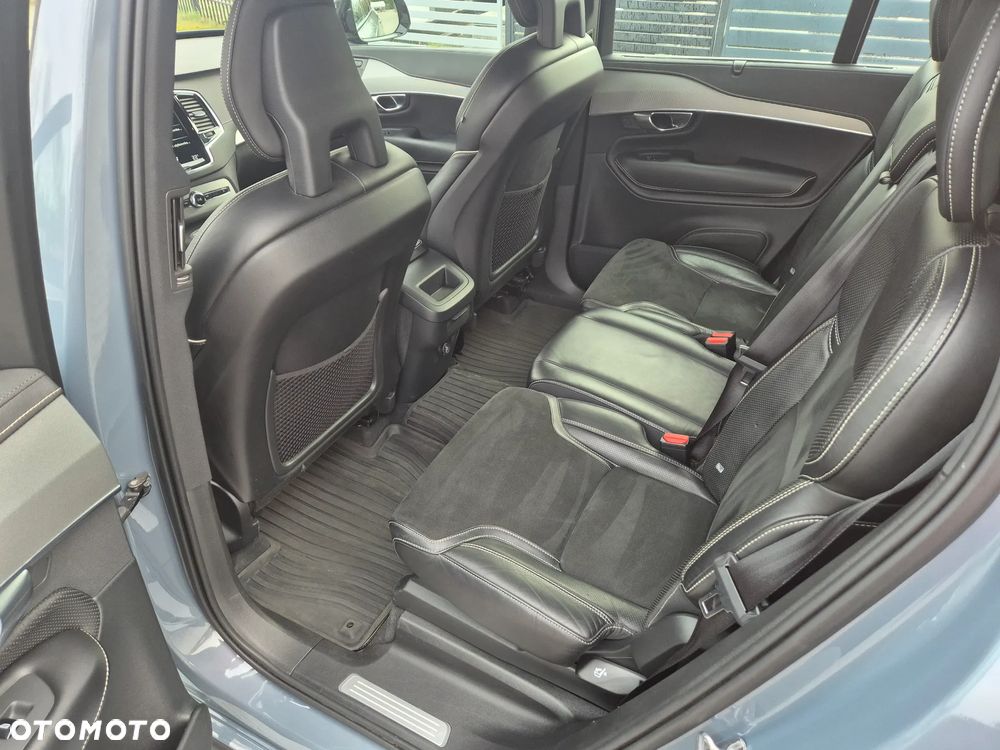 Volvo XC 90 B5 D AWD R-Design - 11