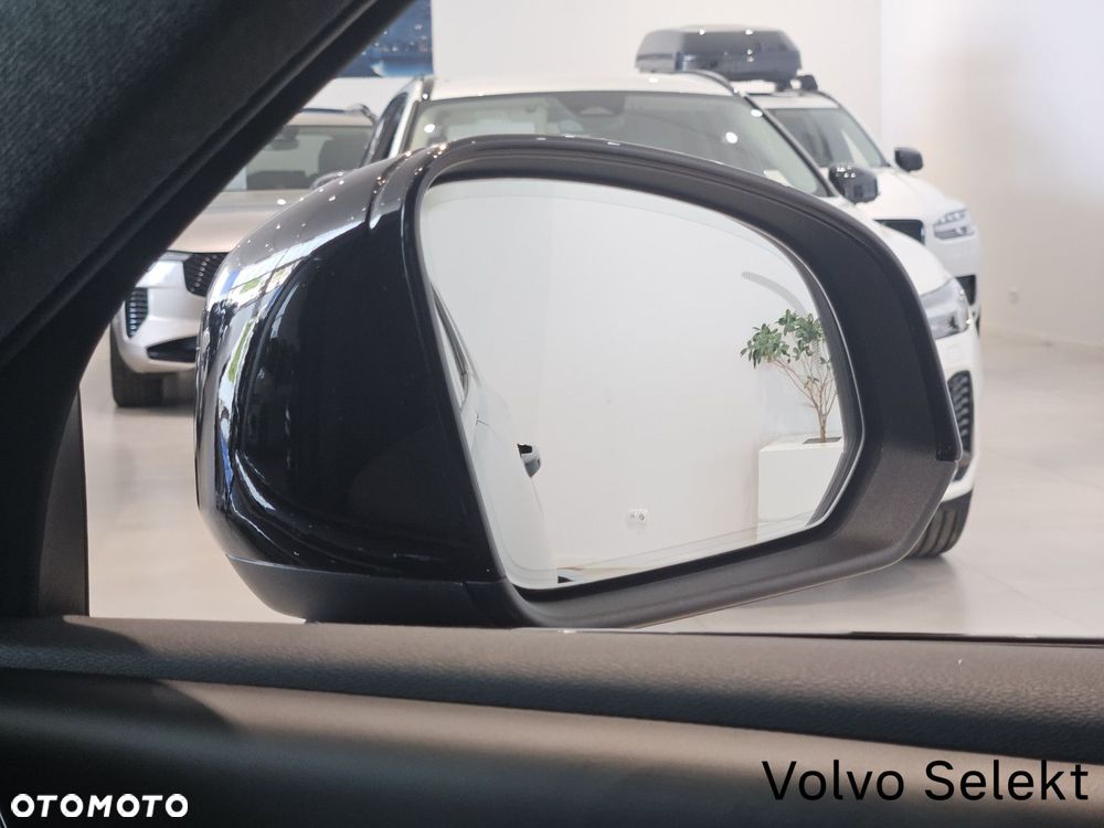 Volvo XC 40 - 29