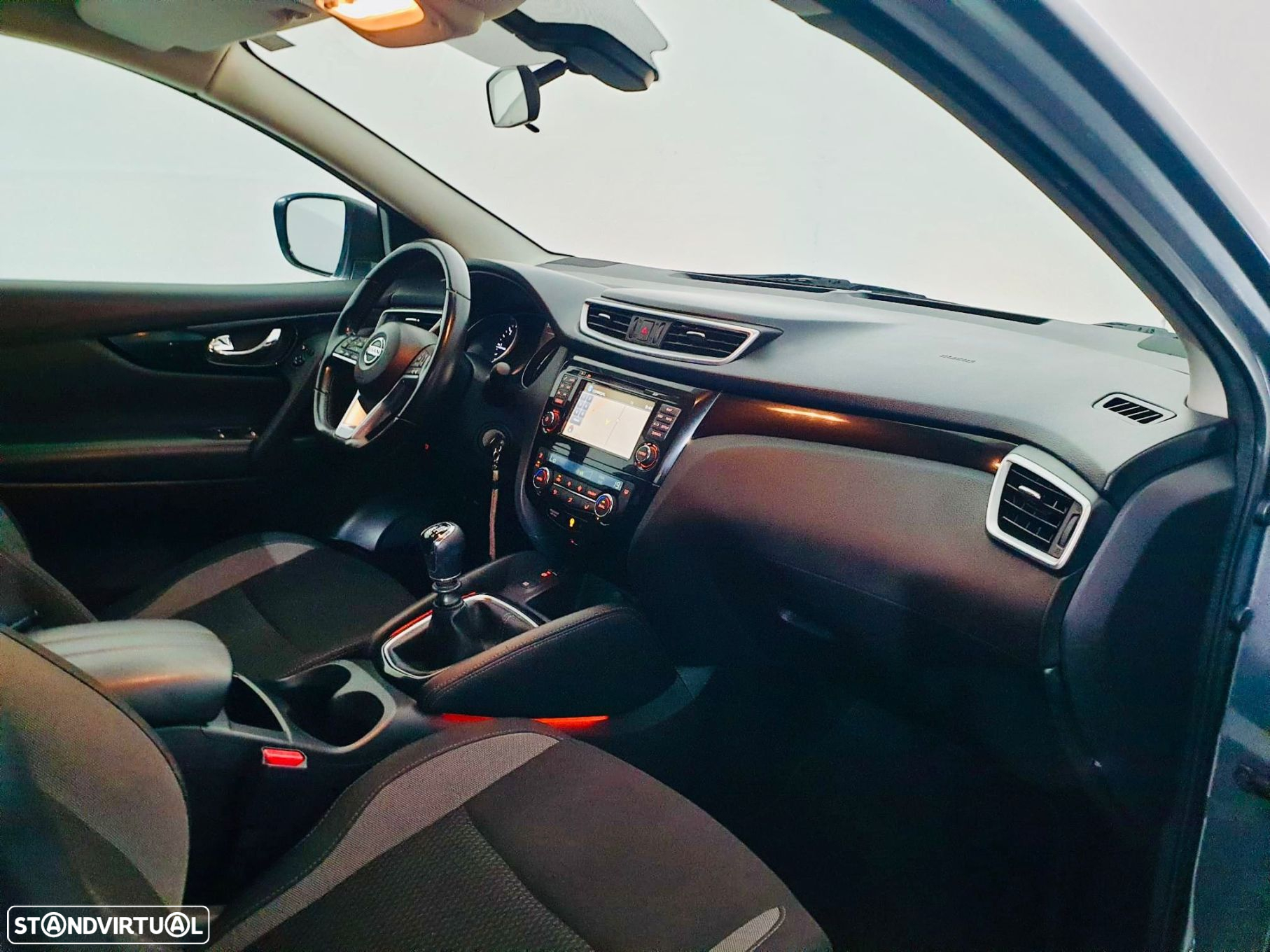 Nissan Qashqai 1.5 dCi Tekna Premium - 9