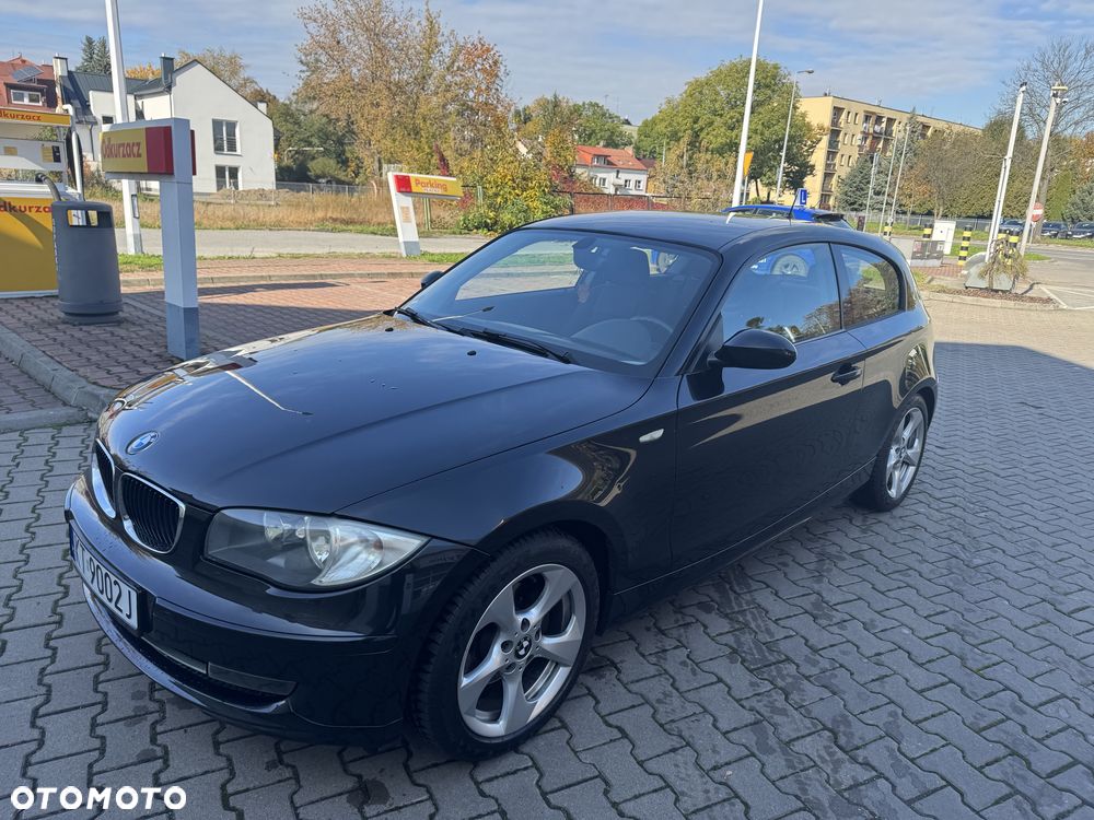 BMW Seria 1 - 1
