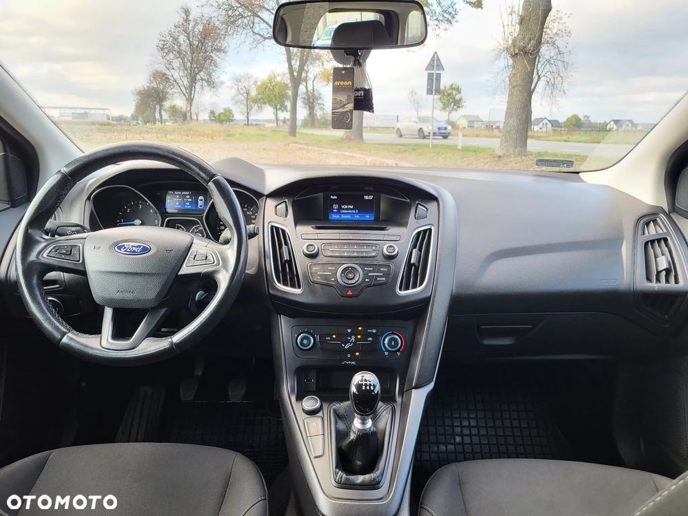 Ford Focus 1.5 TDCi Trend ASS - 9