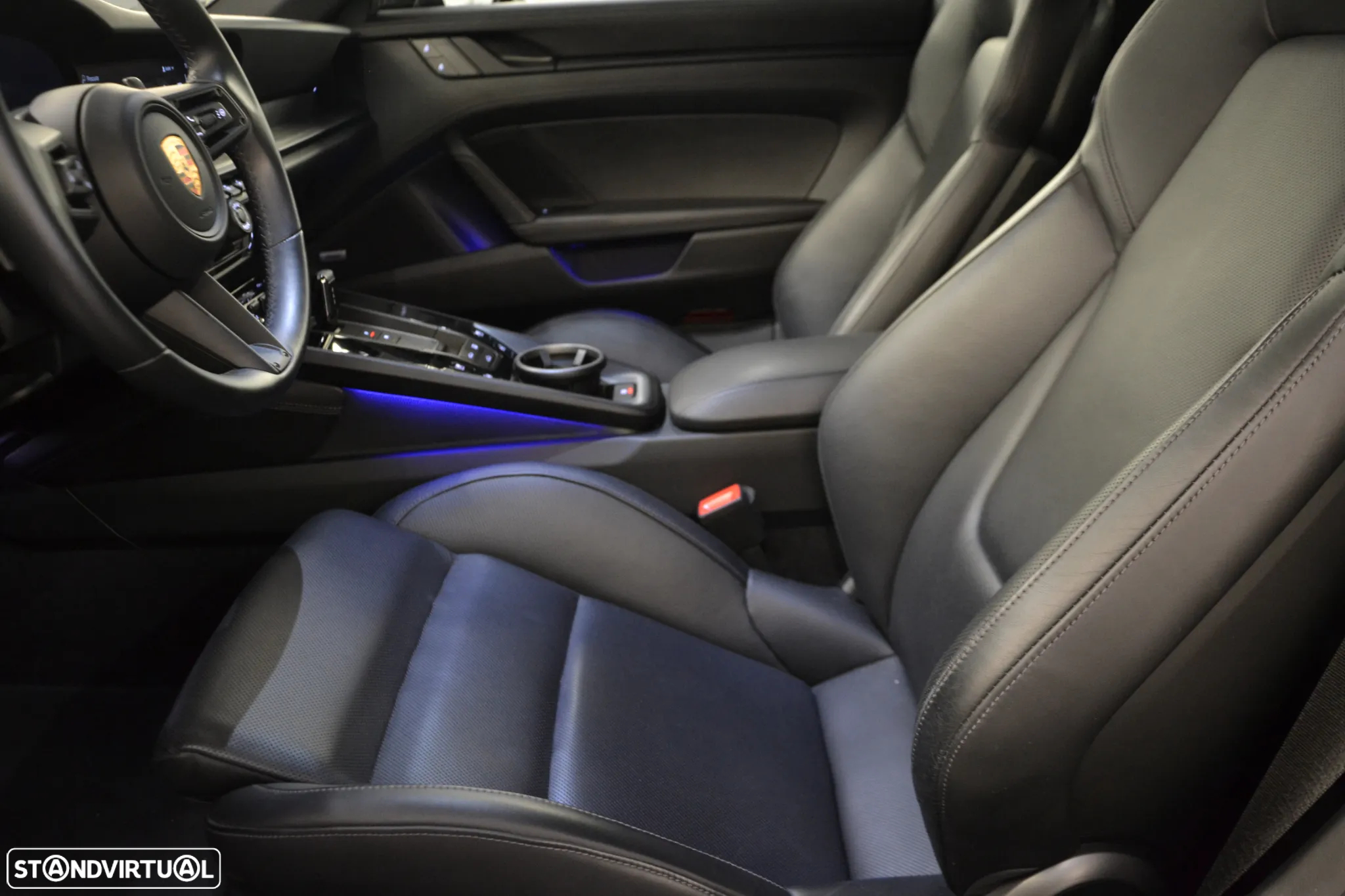 Porsche 911 (992) Carrera 4 GTS PDK - 24
