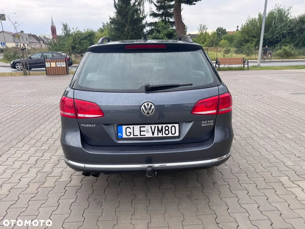 Volkswagen Passat - 6
