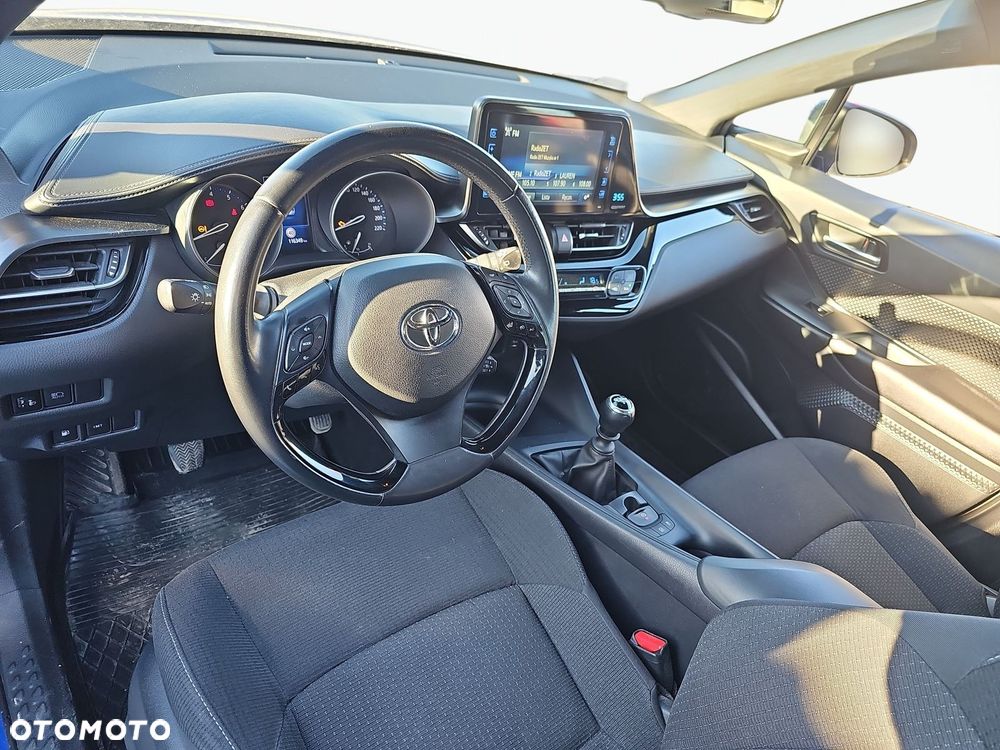 Toyota C-HR 1.2 T Active - 12