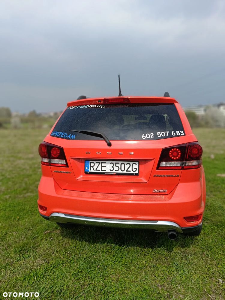 Dodge Journey - 7