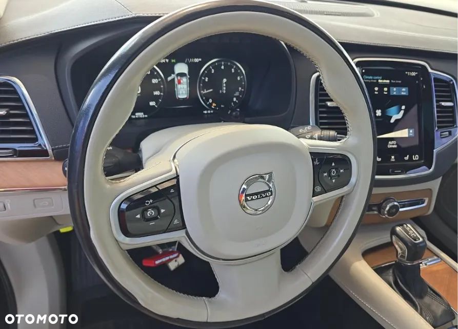 Volvo XC 90 T6 AWD Geartronic Inscription - 8