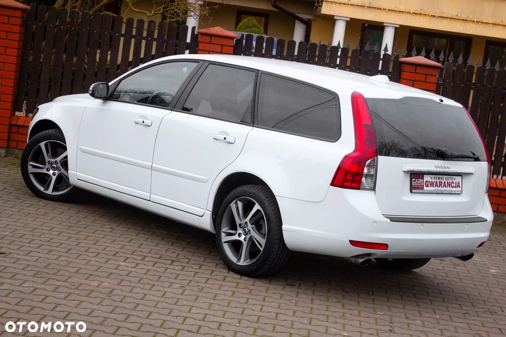 Volvo V50 T5 R-Design Summum AWD - 10