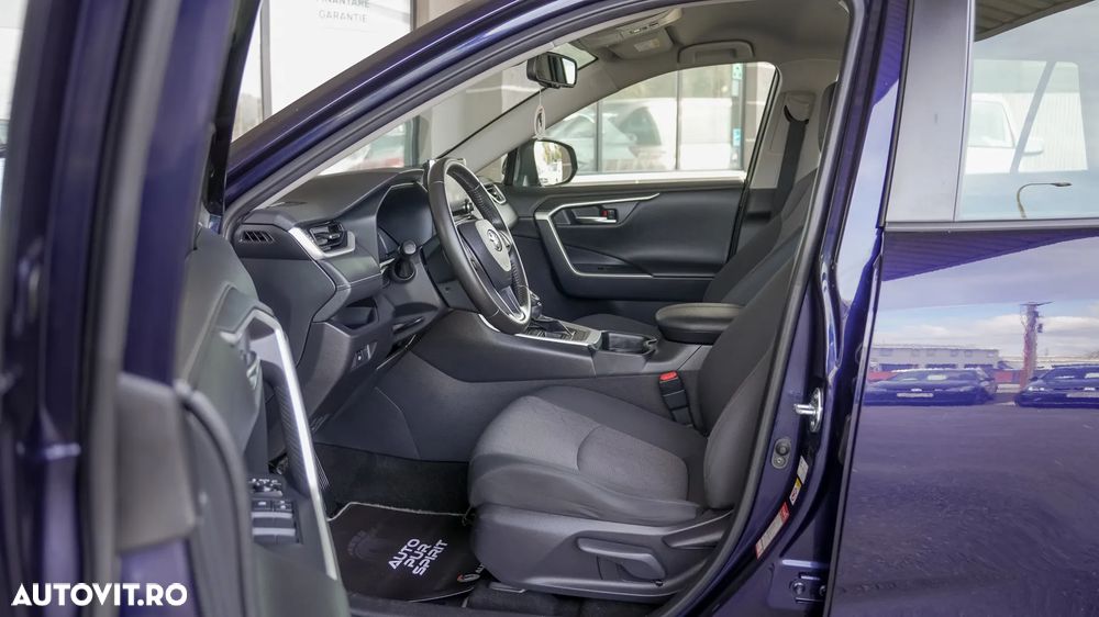 Toyota RAV4 2.5 Hybrid VVT-iE 4x2 Dynamic - 24