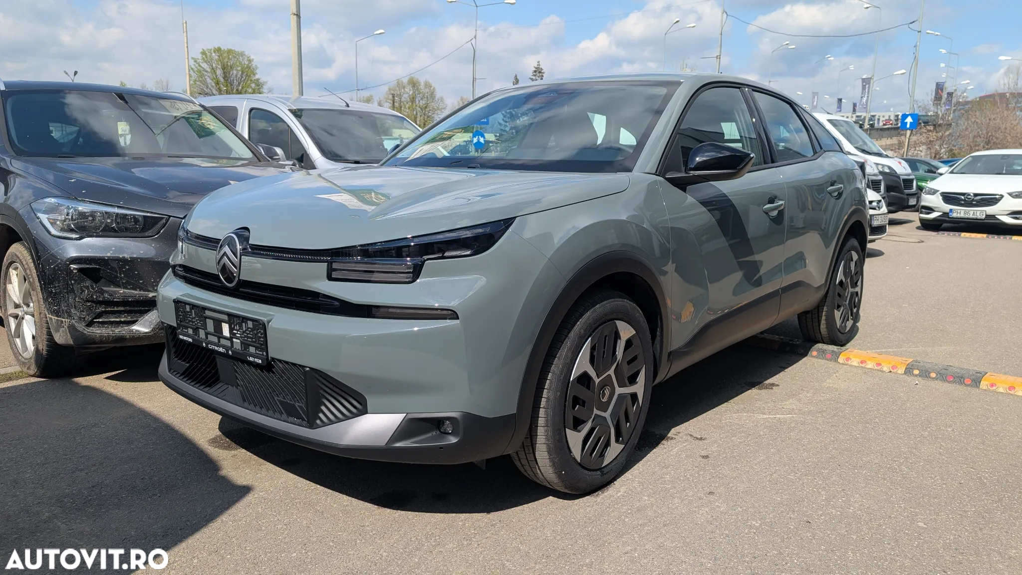 Citroën C4 1.2 136 eDCT6 MHEV PLUS - 2