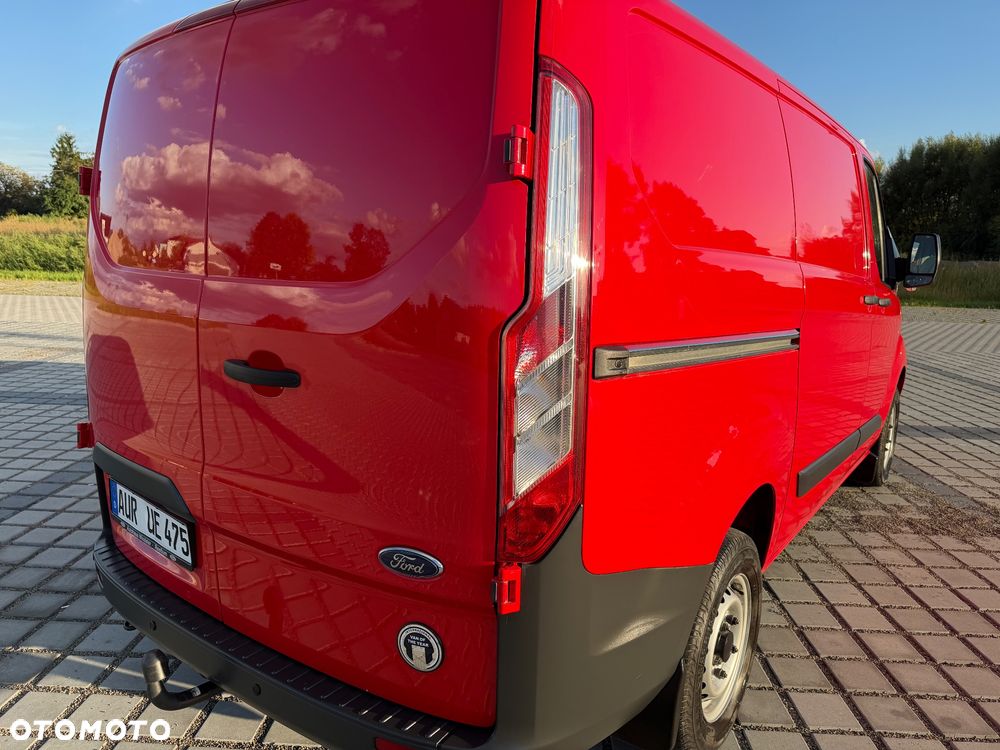 Ford TRANSIT CUSTOM - 4