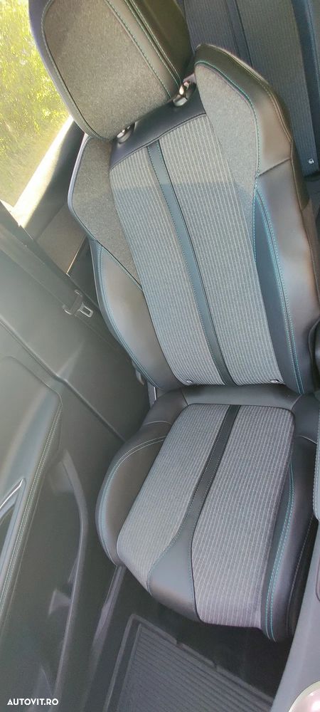 Peugeot 3008 1.5 BlueHDI 130 S&S EAT8 Allure - 35