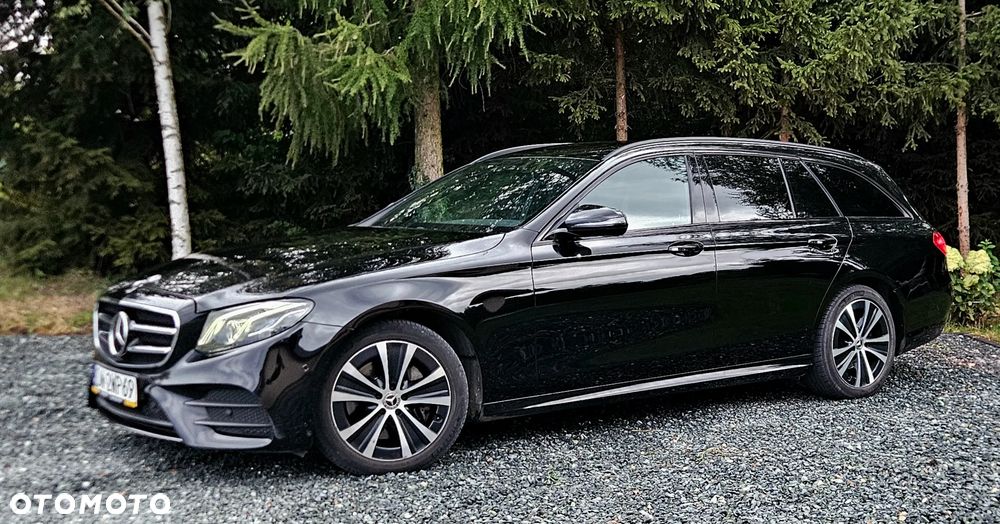 Mercedes-Benz Klasa E 300 d 9G-TRONIC - 2