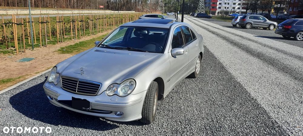 Mercedes-Benz Klasa C 200 T Kompressor Avantgarde - 2