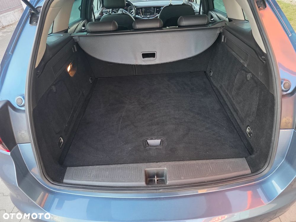 Opel Astra 1.4 Turbo Innovation - 21