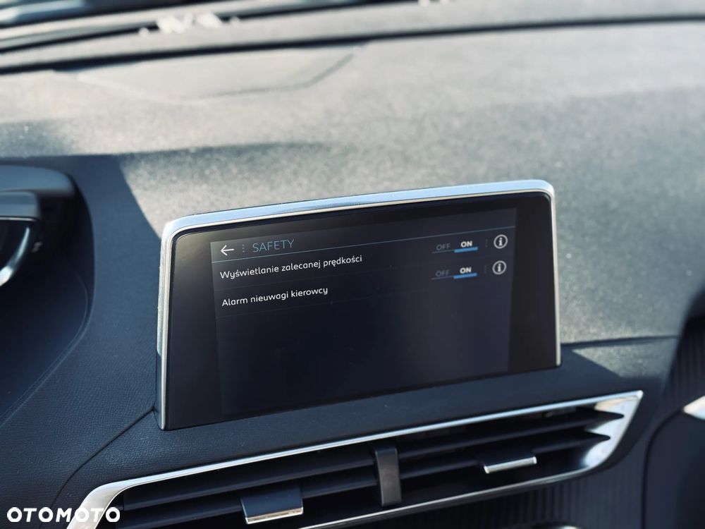Peugeot 3008 BlueHDi 130 Stop & Start Allure Pack - 27