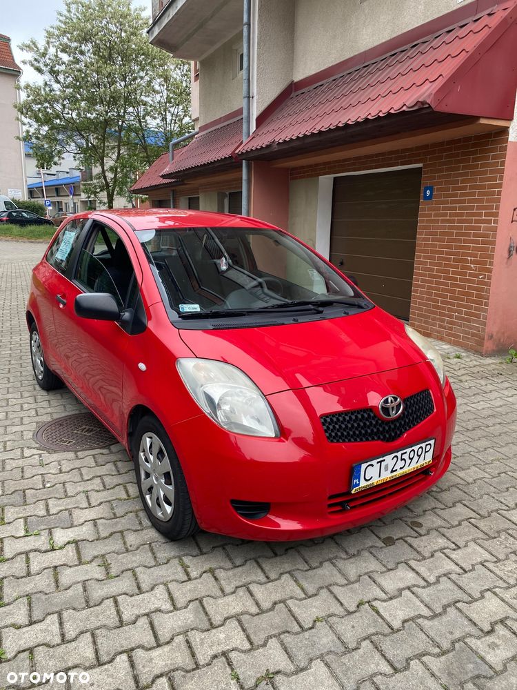 Toyota Yaris 1.0 VVT-i Luna - 2
