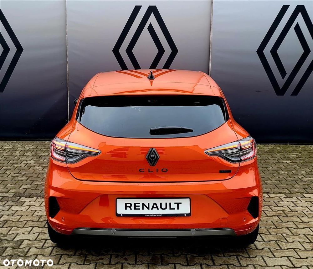 Renault Clio - 7