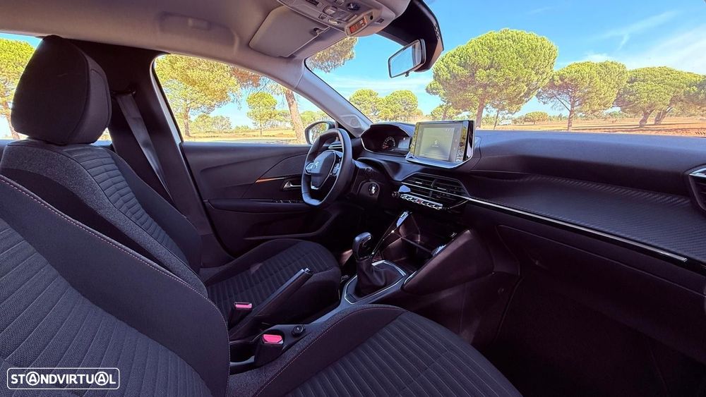 Peugeot 208 1.2 PureTech Active Pack - 32