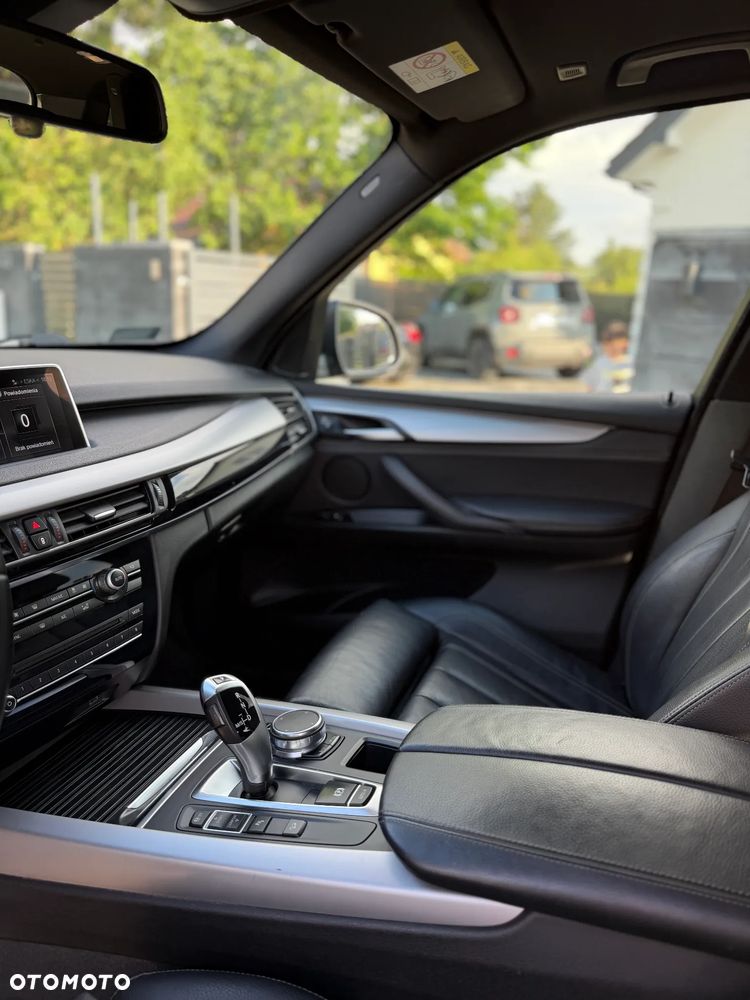 BMW X5 xDrive25d - 16