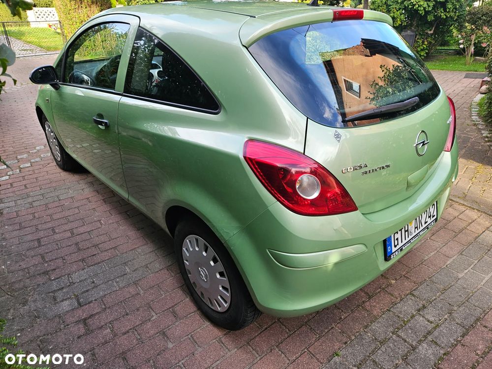 Opel Corsa - 16