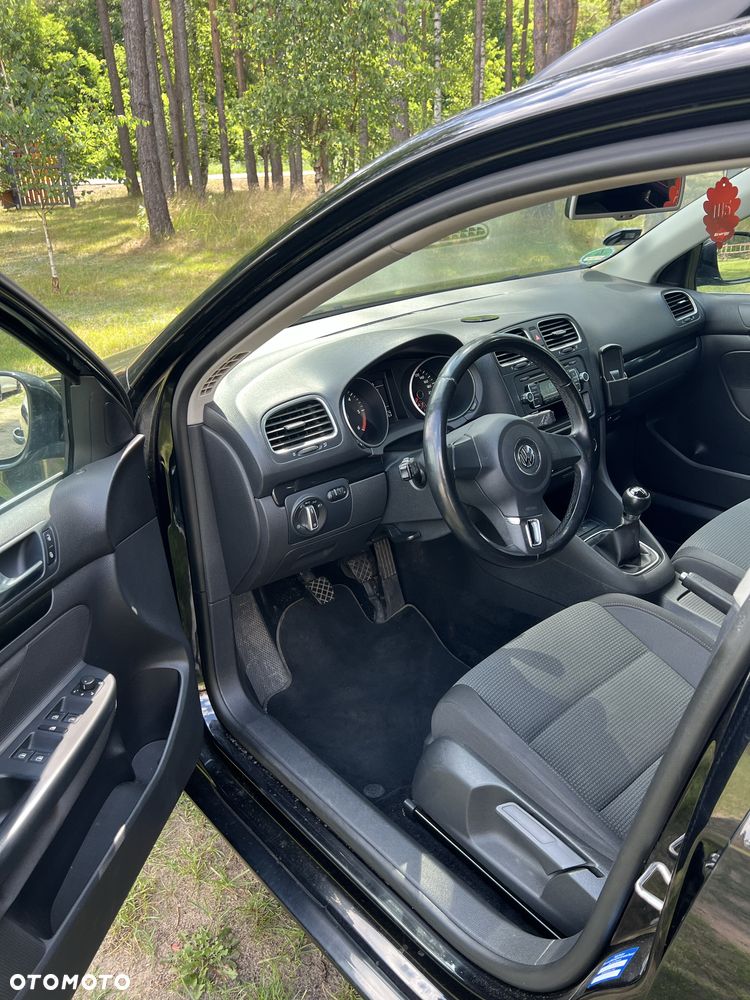 Volkswagen Golf - 5