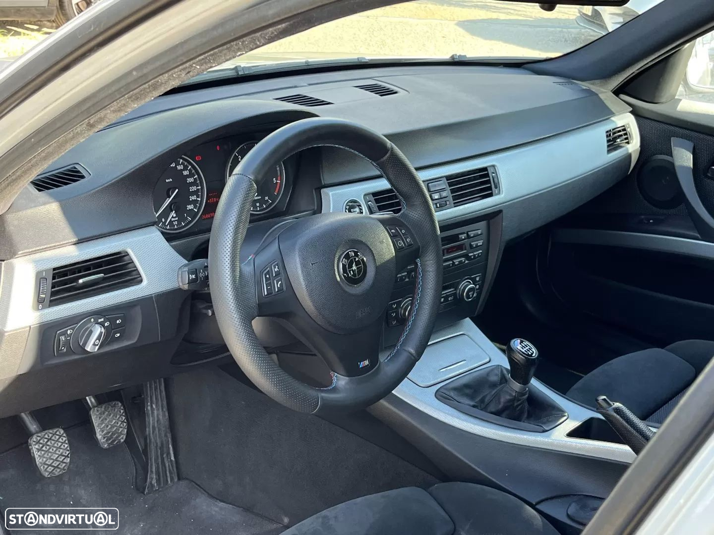 BMW 318 d Touring - 3