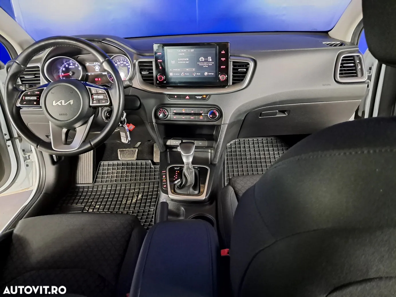 Kia Ceed - 14