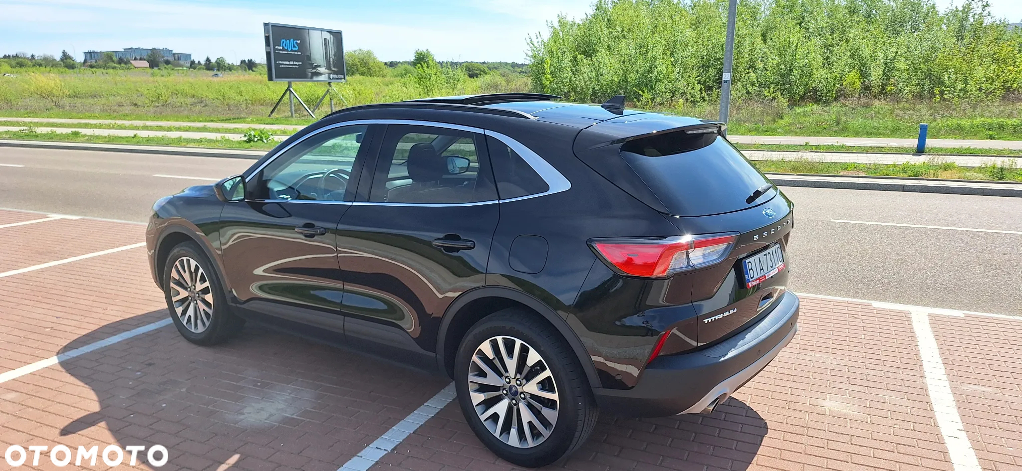 Ford Escape 2.0 EcoBoost AWD Titanium - 4