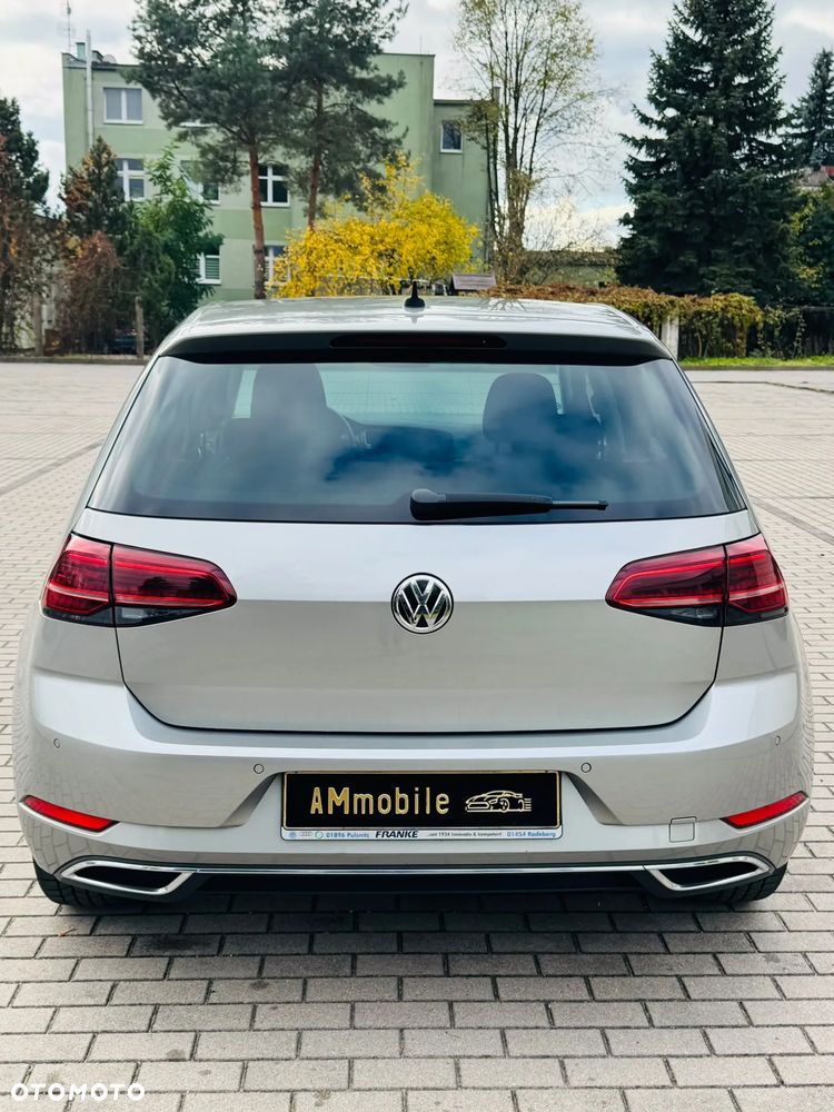 Volkswagen Golf - 17